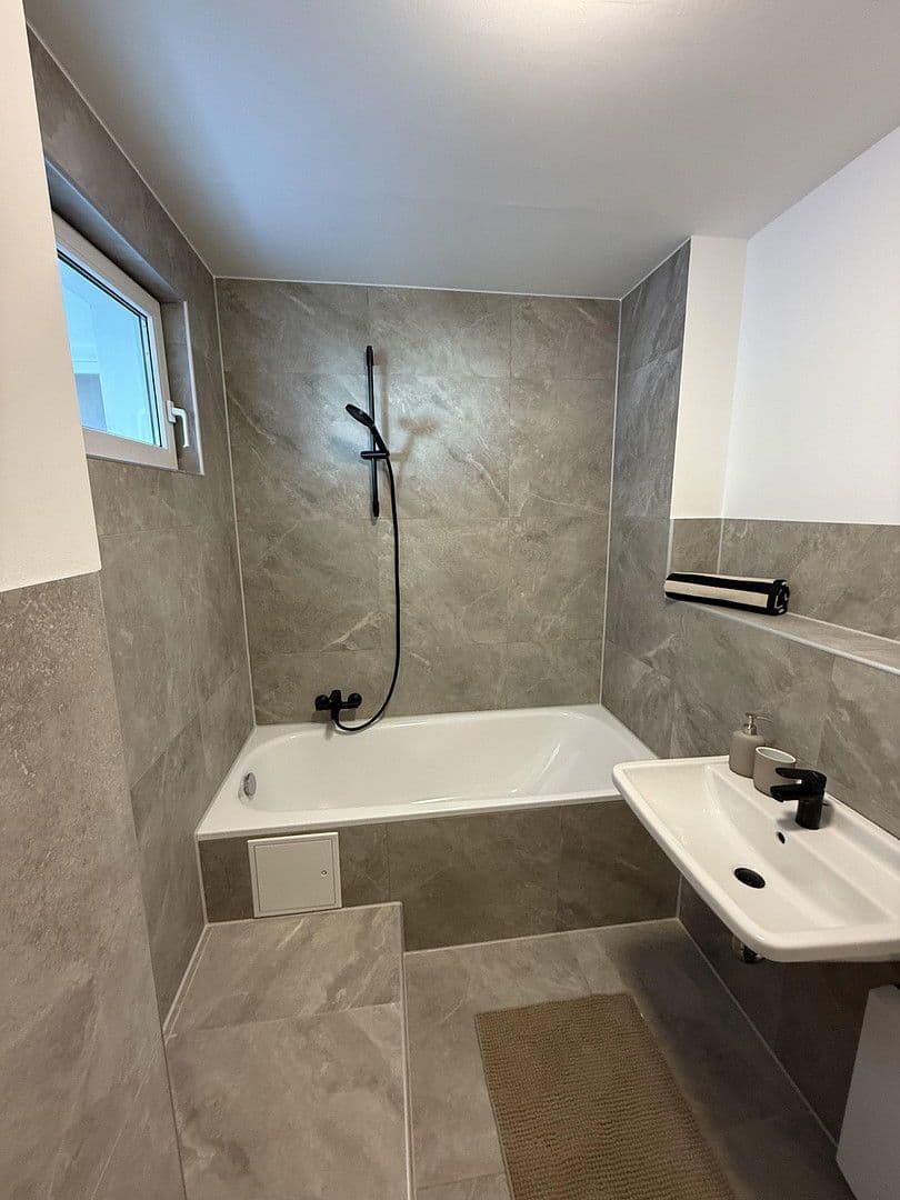 Prenájom bytu 12 m², Harsdörfferstraße 18, Nürnberg, Bavorsko Prenájom bytu 12 m², Harsdörfferstraße 18, Nürnberg, Bavorsko