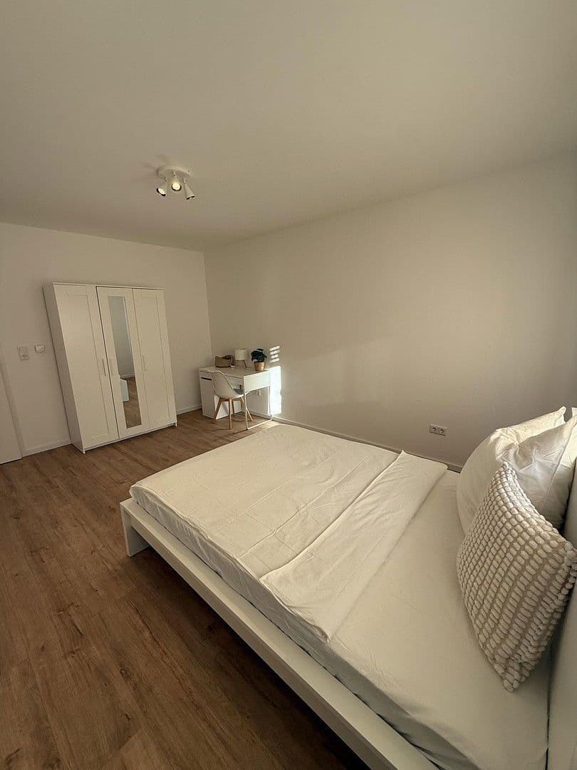 Prenájom bytu 12 m², Harsdörfferstraße 18, Nürnberg, Bavorsko Prenájom bytu 12 m², Harsdörfferstraße 18, Nürnberg, Bavorsko