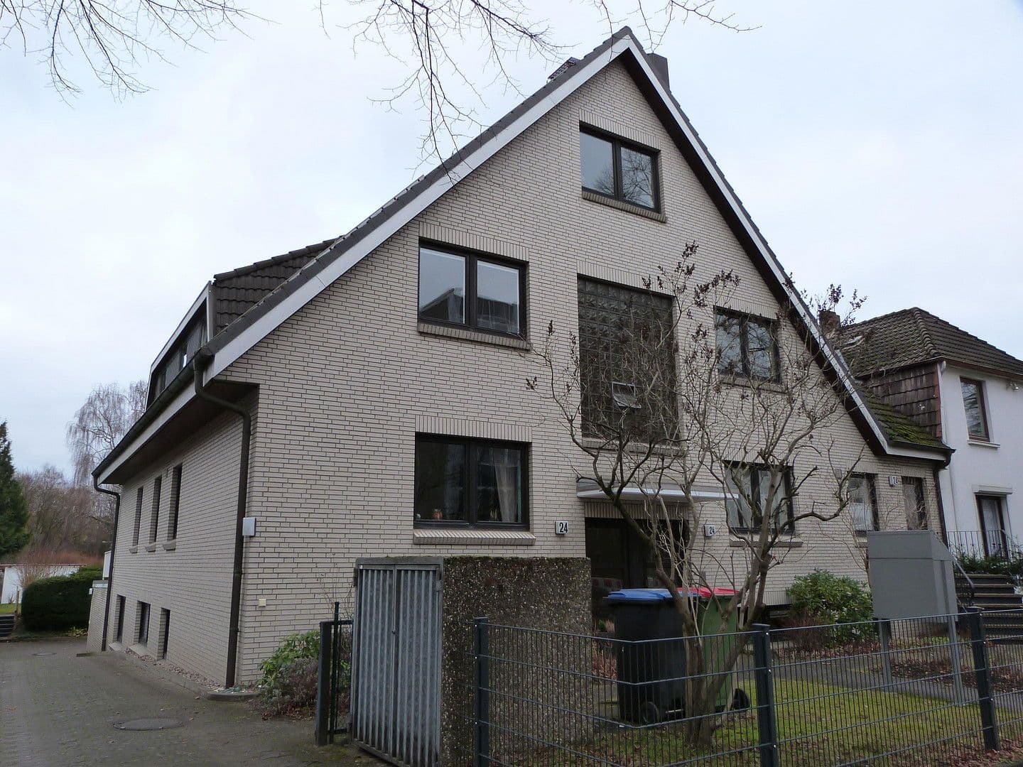 Predaj domu 455 m², pozemek 1.394 m², Hamburg, Hamburg Predaj domu 455 m², pozemek 1.394 m², Hamburg, Hamburg