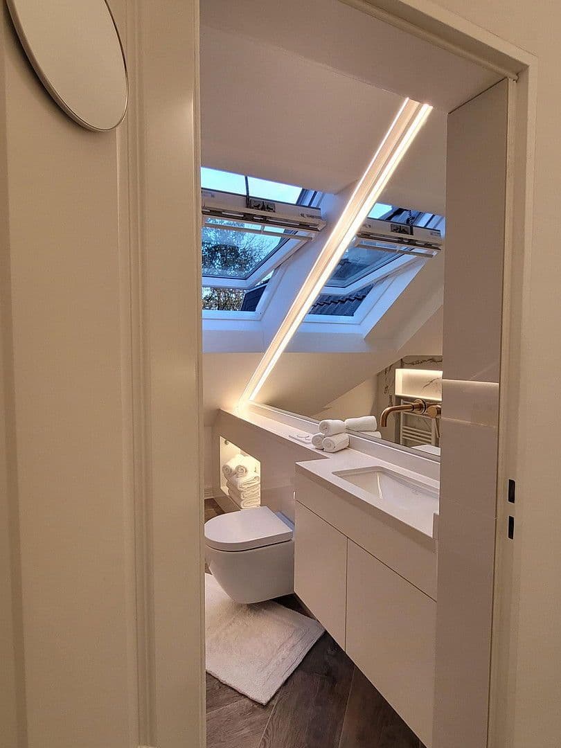 Predaj bytu 3-izbový 88 m², Bonn, Severné Porýnie - Westfálsko Predaj bytu 3-izbový 88 m², Bonn, Severné Porýnie - Westfálsko