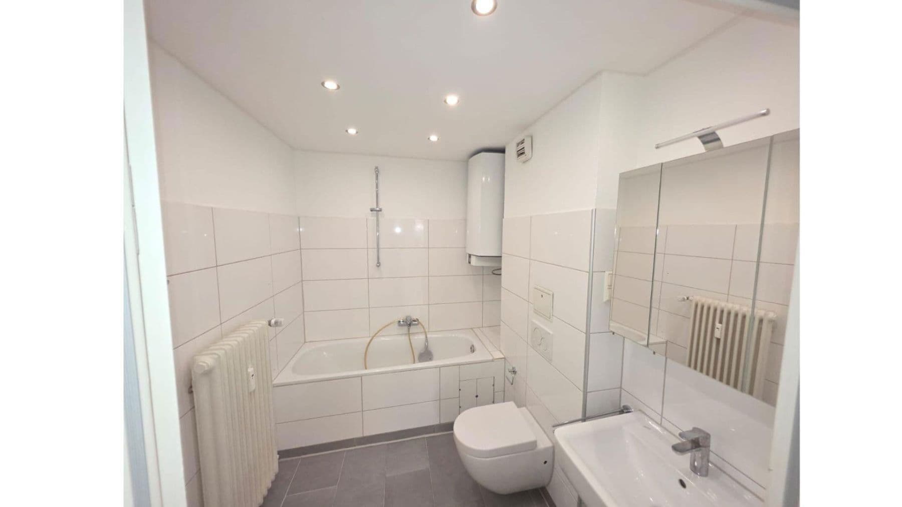 Predaj bytu 3-izbový 81 m², Scheffelstr. 46, Karlsruhe, Bádensko-Wurttembersko Predaj bytu 3-izbový 81 m², Scheffelstr. 46, Karlsruhe, Bádensko-Wurttembersko