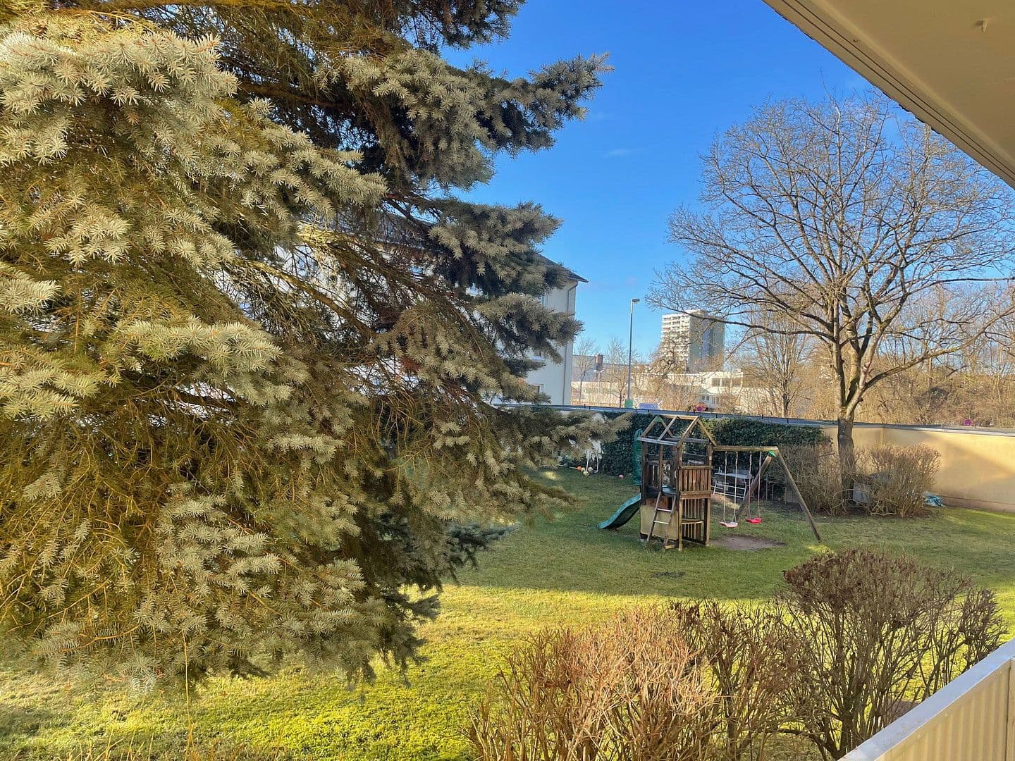 Prenájom bytu 4-izbový 85 m², Rosenauerstraße 46, Coburg, Bavorsko Prenájom bytu 4-izbový 85 m², Rosenauerstraße 46, Coburg, Bavorsko