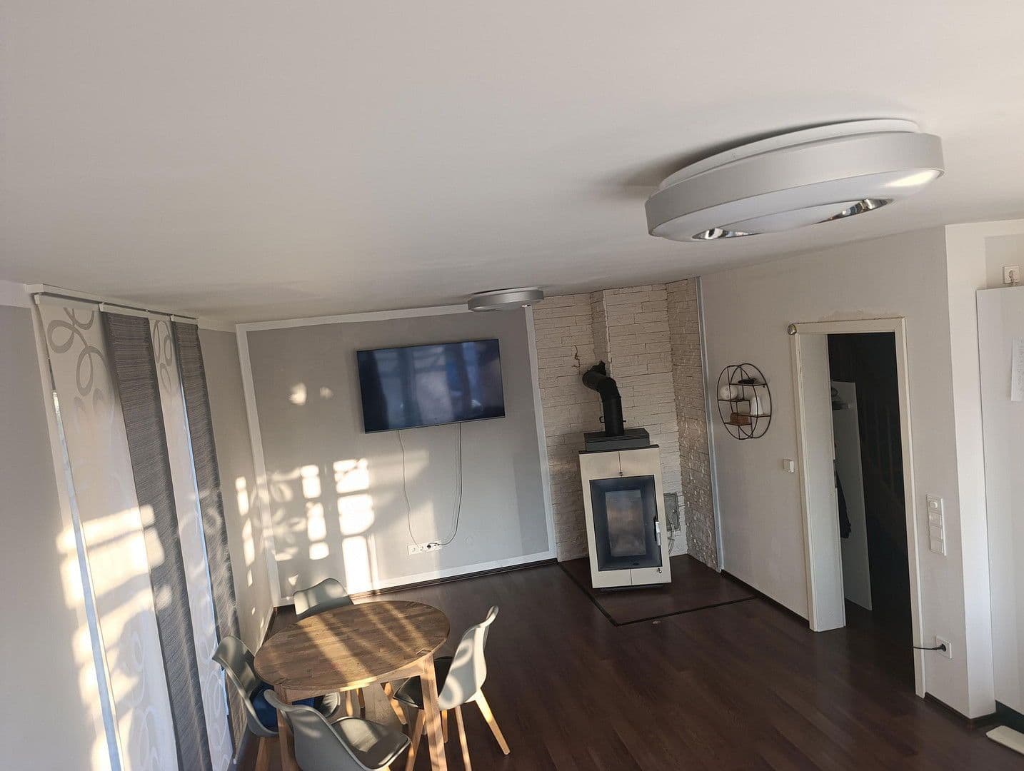 Predaj domu 203 m², pozemek 601 m², Pinneberg, Šlezvicko-Holštajnsko Predaj domu 203 m², pozemek 601 m², Pinneberg, Šlezvicko-Holštajnsko