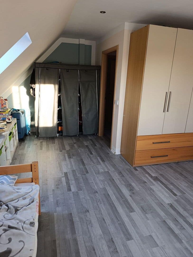 Predaj domu 203 m², pozemek 601 m², Pinneberg, Šlezvicko-Holštajnsko Predaj domu 203 m², pozemek 601 m², Pinneberg, Šlezvicko-Holštajnsko