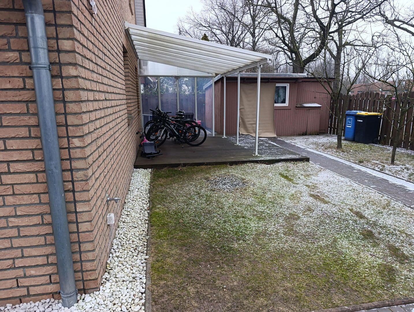 Predaj domu 203 m², pozemek 601 m², Pinneberg, Šlezvicko-Holštajnsko Predaj domu 203 m², pozemek 601 m², Pinneberg, Šlezvicko-Holštajnsko