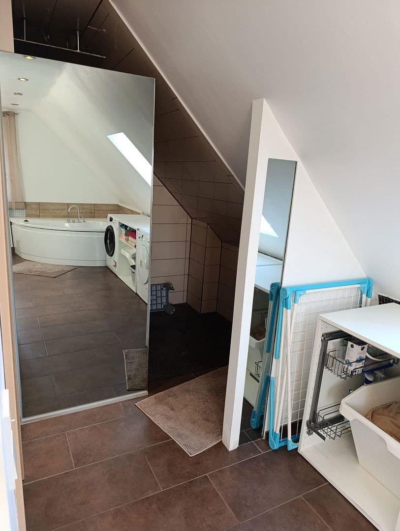 Predaj domu 203 m², pozemek 601 m², Pinneberg, Šlezvicko-Holštajnsko Predaj domu 203 m², pozemek 601 m², Pinneberg, Šlezvicko-Holštajnsko