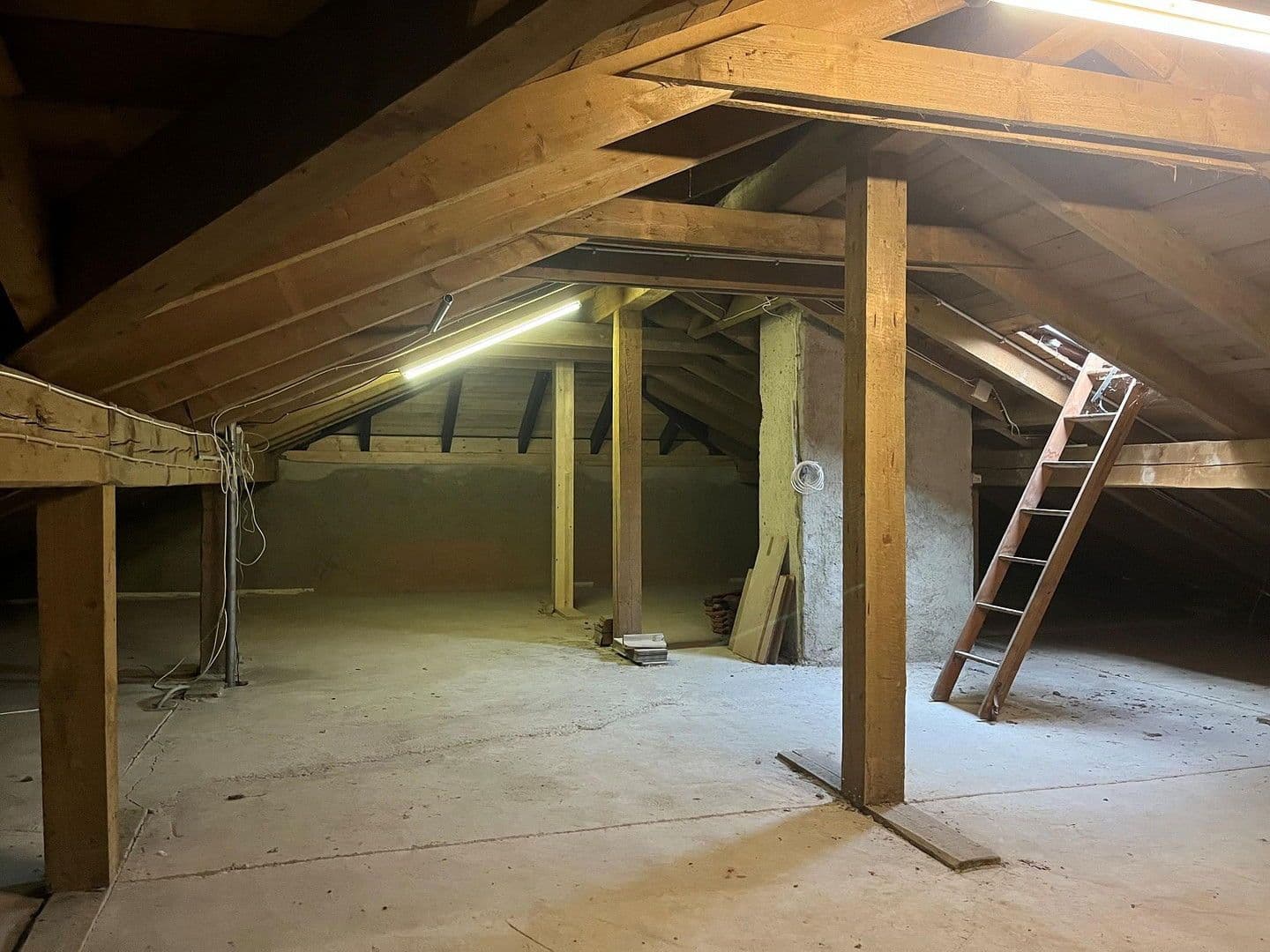 Predaj bytu 5-izbový 142 m², Bayern - Gilching, Bavorsko Predaj bytu 5-izbový 142 m², Bayern - Gilching, Bavorsko