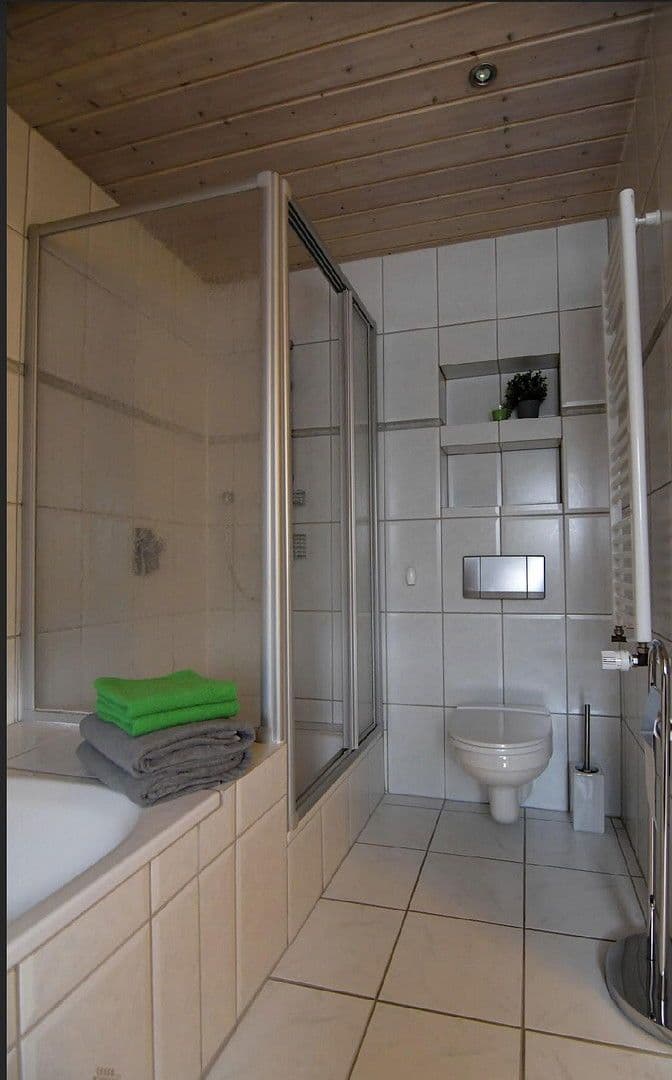 Prenájom bytu 2-izbový 73 m², Dillenburg, Hesensko Prenájom bytu 2-izbový 73 m², Dillenburg, Hesensko