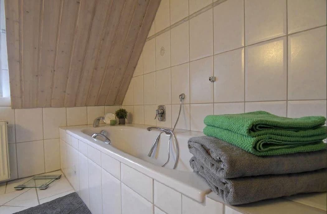 Prenájom bytu 2-izbový 73 m², Dillenburg, Hesensko Prenájom bytu 2-izbový 73 m², Dillenburg, Hesensko