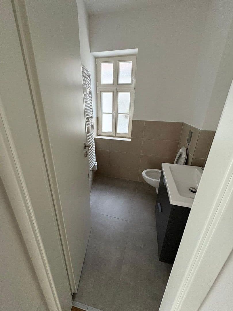 Prenájom bytu 4-izbový 104 m², Königstr. 92, Fürth, Bavorsko Prenájom bytu 4-izbový 104 m², Königstr. 92, Fürth, Bavorsko