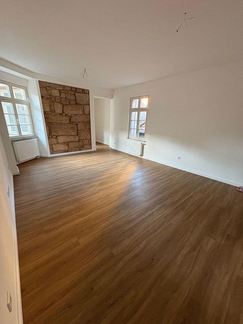 Prenájom bytu 4-izbový 104 m², Königstr. 92, Fürth, Bavorsko Prenájom bytu 4-izbový 104 m², Königstr. 92, Fürth, Bavorsko