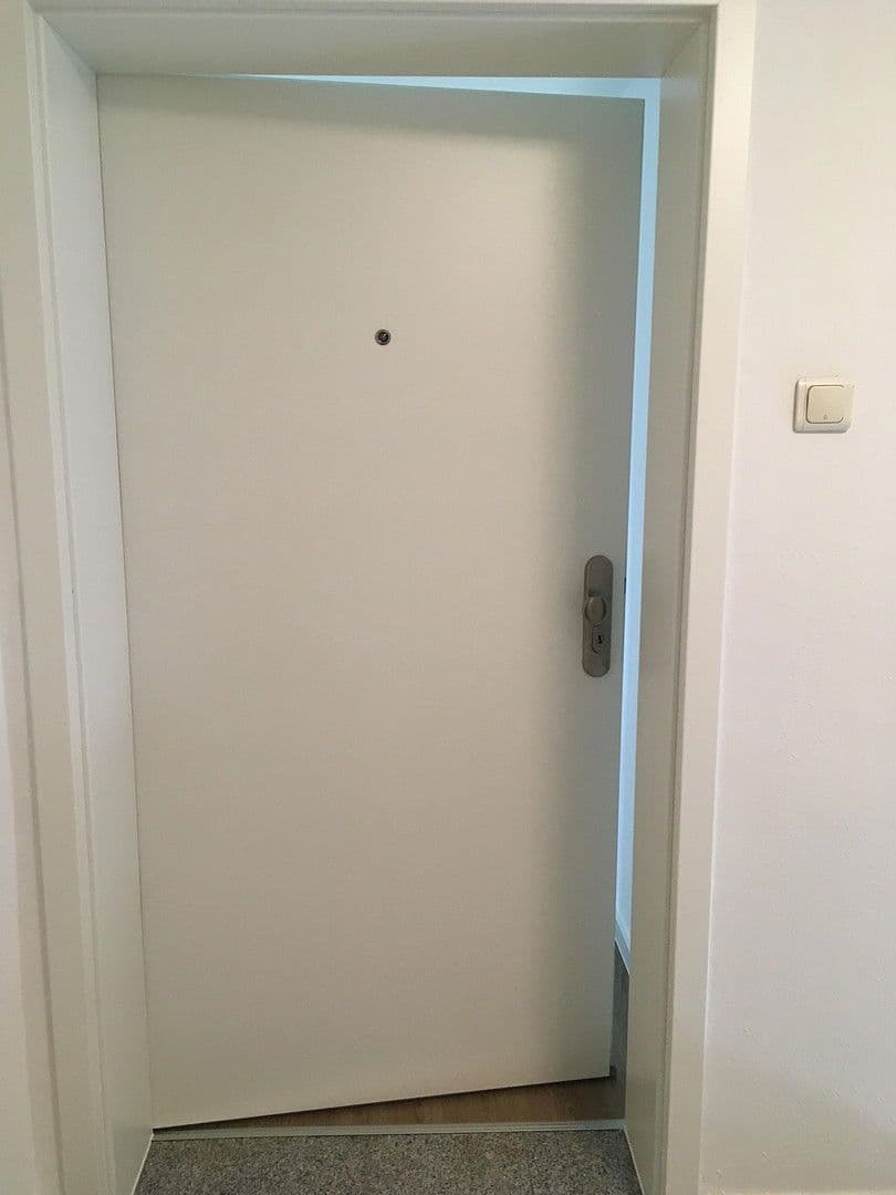 Prenájom bytu 3-izbový 54 m², Simmern/Hunsrück, Porýnie-Falcko Prenájom bytu 3-izbový 54 m², Simmern/Hunsrück, Porýnie-Falcko