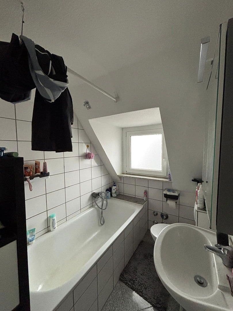 Prenájom bytu 3-izbový 54 m², Simmern/Hunsrück, Porýnie-Falcko Prenájom bytu 3-izbový 54 m², Simmern/Hunsrück, Porýnie-Falcko