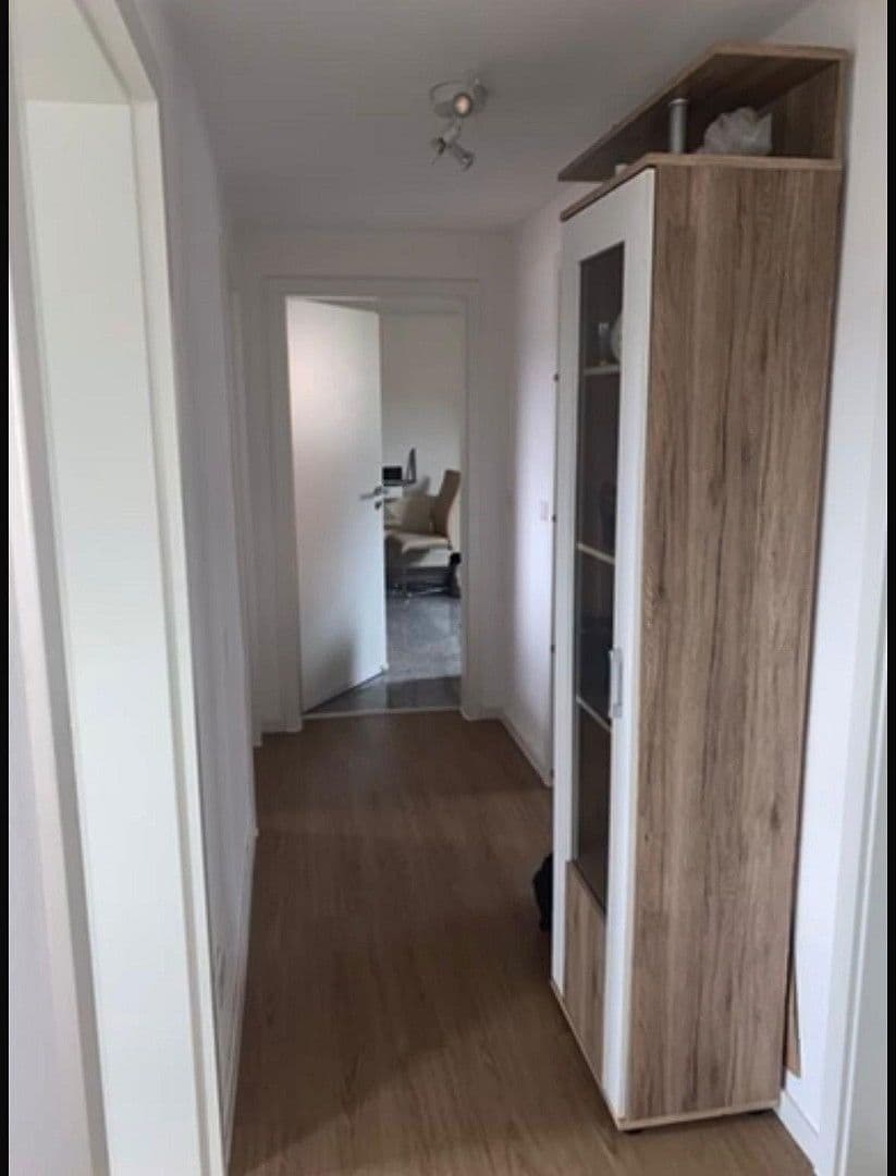 Prenájom bytu 3-izbový 54 m², Simmern/Hunsrück, Porýnie-Falcko Prenájom bytu 3-izbový 54 m², Simmern/Hunsrück, Porýnie-Falcko