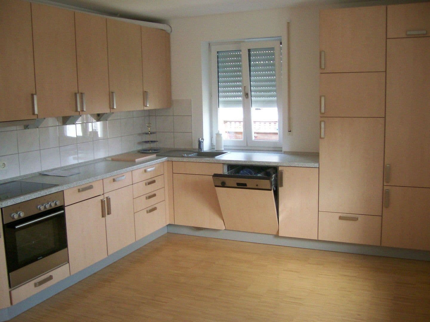 Prenájom bytu 2-izbový 65 m², Blumenstraße 36, Karlsfeld, Bavorsko Prenájom bytu 2-izbový 65 m², Blumenstraße 36, Karlsfeld, Bavorsko