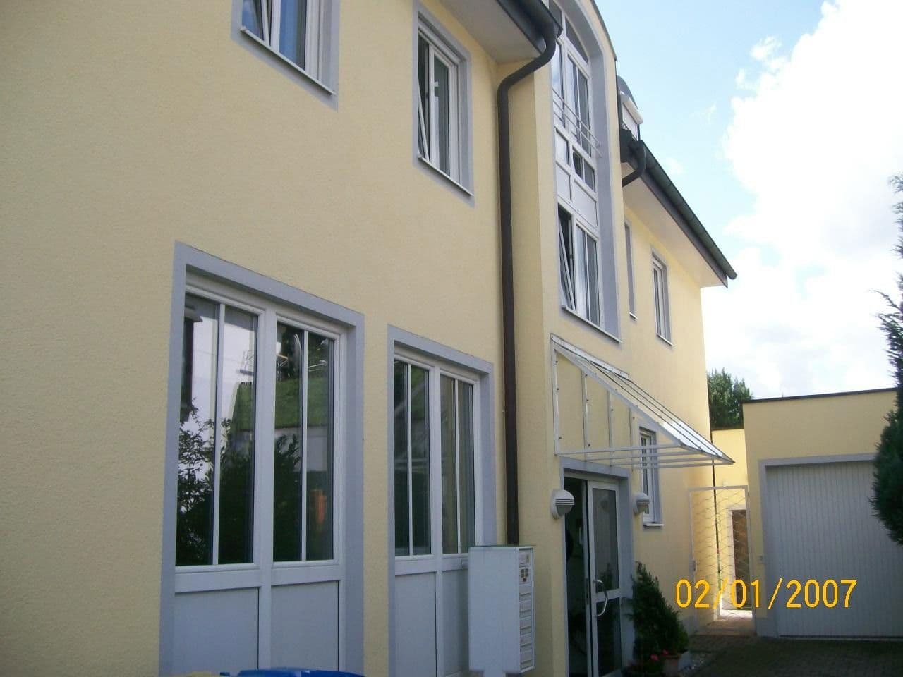 Prenájom bytu 2-izbový 65 m², Blumenstraße 36, Karlsfeld, Bavorsko Prenájom bytu 2-izbový 65 m², Blumenstraße 36, Karlsfeld, Bavorsko