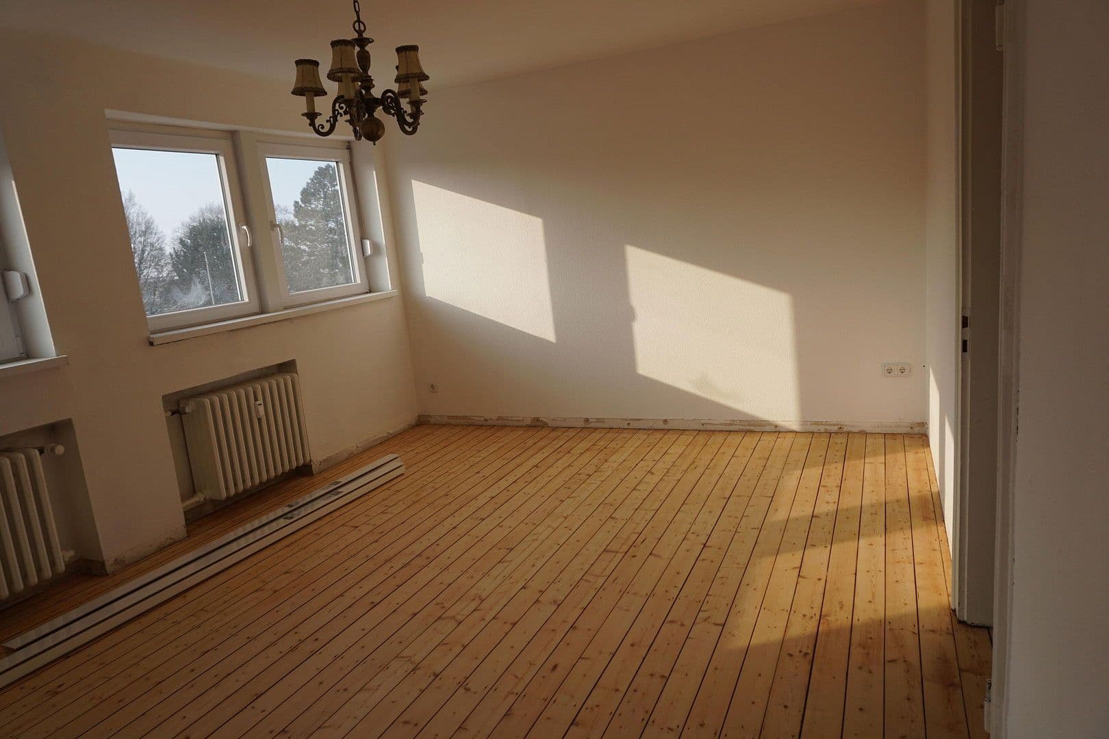 Prenájom bytu 4-izbový 102 m², Von-Ketteler-Str. 40, Paderborn, Severné Porýnie - Westfálsko Prenájom bytu 4-izbový 102 m², Von-Ketteler-Str. 40, Paderborn, Severné Porýnie - Westfálsko