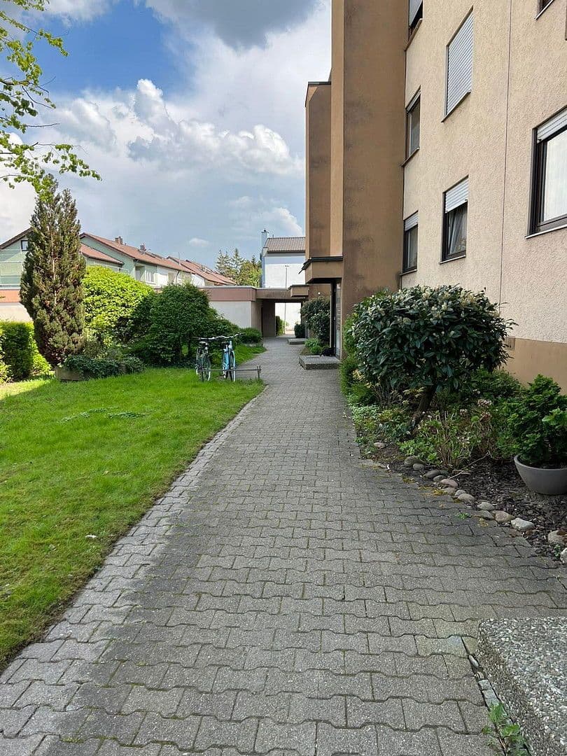 Prenájom bytu 3-izbový 78 m², Markgröningen, Bádensko-Wurttembersko Prenájom bytu 3-izbový 78 m², Markgröningen, Bádensko-Wurttembersko