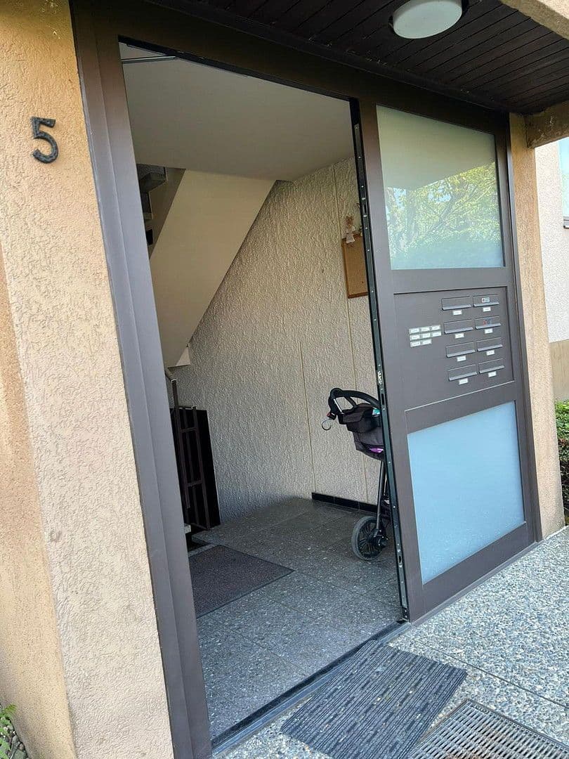 Prenájom bytu 3-izbový 78 m², Markgröningen, Bádensko-Wurttembersko Prenájom bytu 3-izbový 78 m², Markgröningen, Bádensko-Wurttembersko