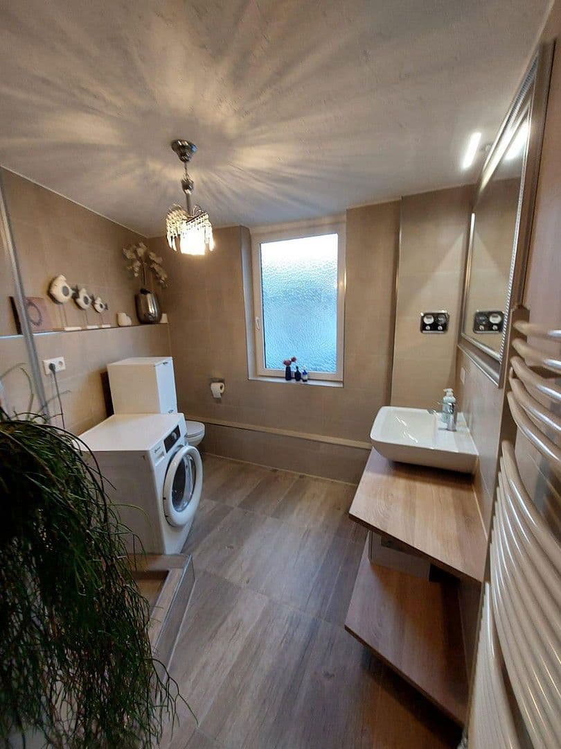 Prenájom bytu 4-izbový 80 m², Fellbach, Bádensko-Wurttembersko Prenájom bytu 4-izbový 80 m², Fellbach, Bádensko-Wurttembersko