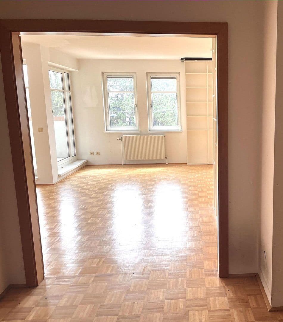 Prenájom bytu 3-izbový 95 m², Griesingergasse 26, Wien, Viedeň Prenájom bytu 3-izbový 95 m², Griesingergasse 26, Wien, Viedeň