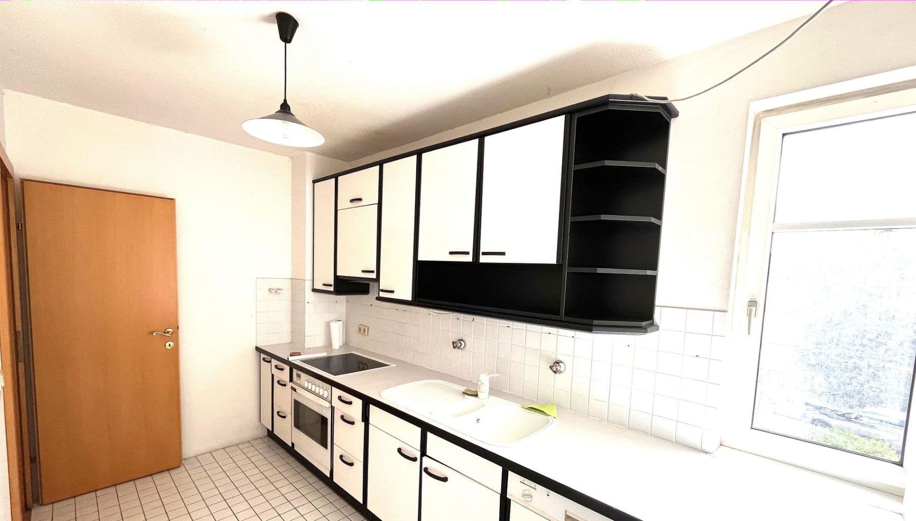 Prenájom bytu 3-izbový 95 m², Griesingergasse 26, Wien, Viedeň Prenájom bytu 3-izbový 95 m², Griesingergasse 26, Wien, Viedeň