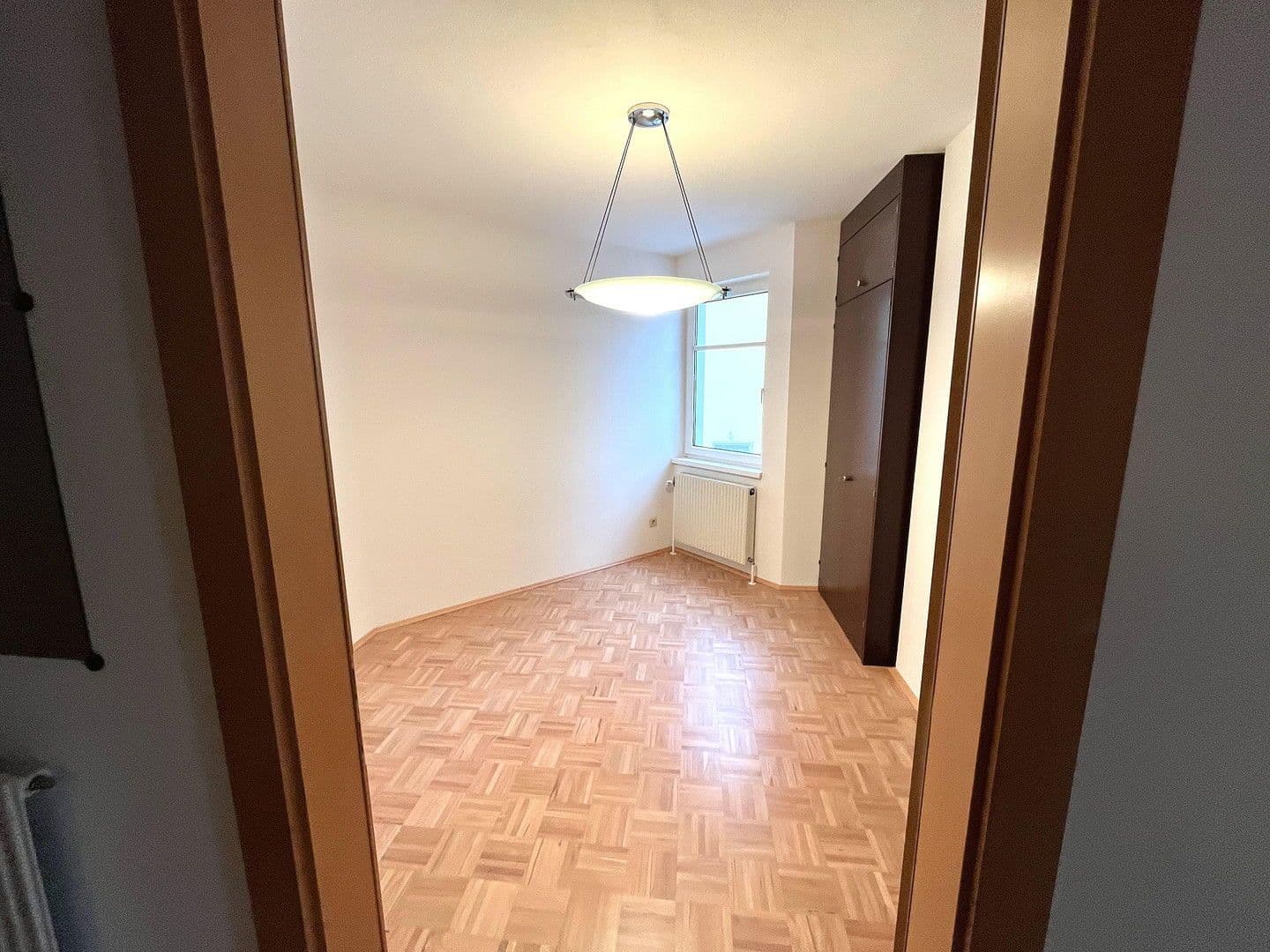 Prenájom bytu 3-izbový 95 m², Griesingergasse 26, Wien, Viedeň Prenájom bytu 3-izbový 95 m², Griesingergasse 26, Wien, Viedeň