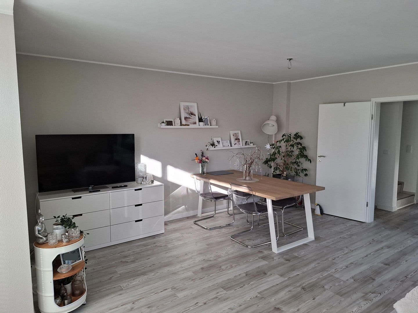 Predaj domu 101 m², pozemek 323 m², Buxtehude, Dolné Sasko Predaj domu 101 m², pozemek 323 m², Buxtehude, Dolné Sasko