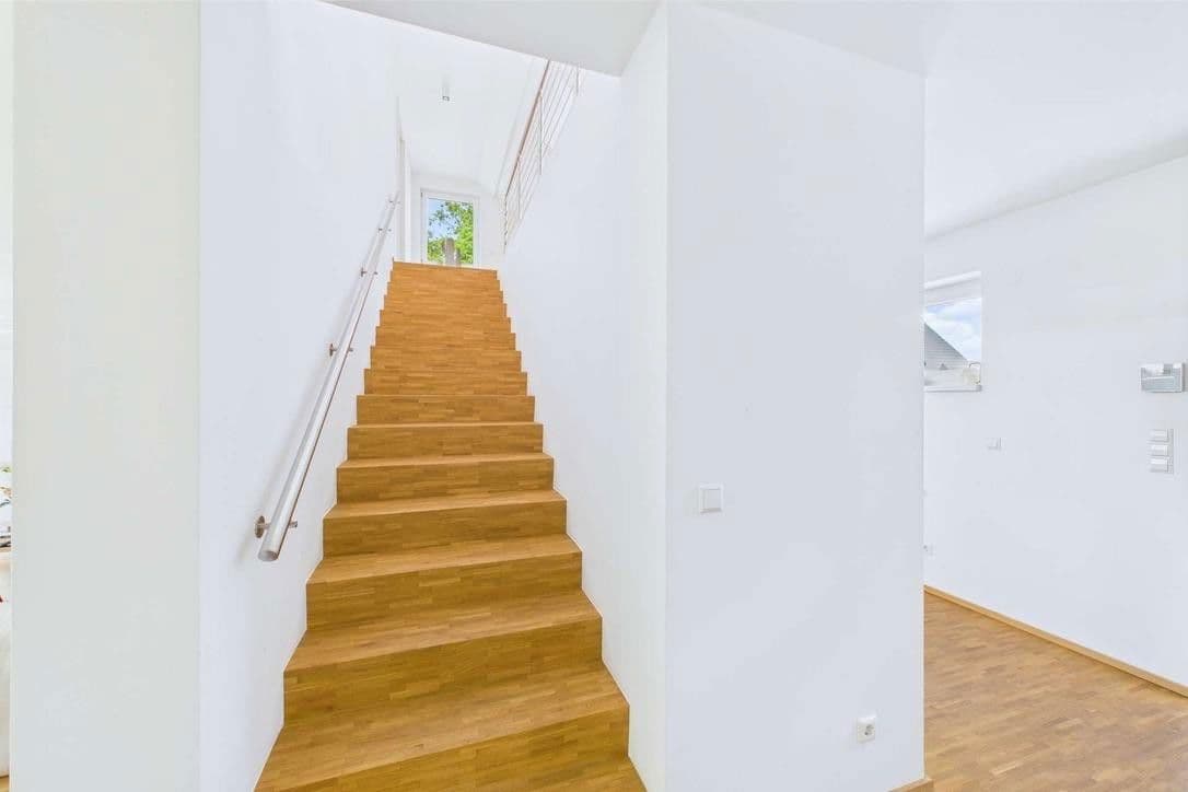 Predaj domu 204 m², pozemek 1.164 m², Wolfsburg, Dolné Sasko Predaj domu 204 m², pozemek 1.164 m², Wolfsburg, Dolné Sasko