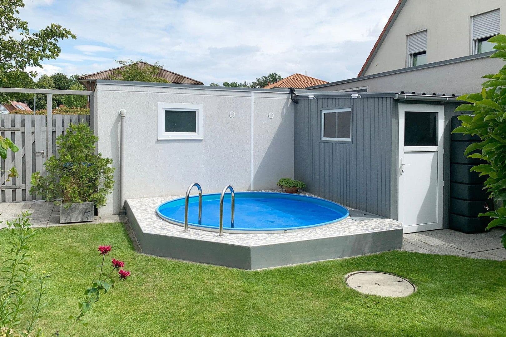 Predaj domu 187 m², pozemek 615 m², Lüneburg, Dolné Sasko Predaj domu 187 m², pozemek 615 m², Lüneburg, Dolné Sasko