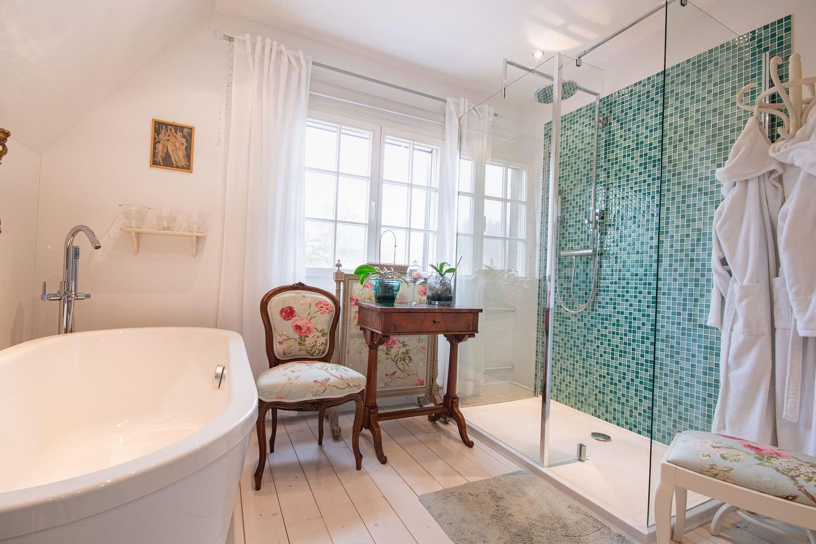 Predaj domu 220 m², pozemek 1.329 m², Stühlingen, Bádensko-Wurttembersko Predaj domu 220 m², pozemek 1.329 m², Stühlingen, Bádensko-Wurttembersko