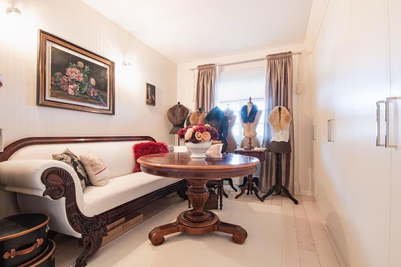 Predaj domu 220 m², pozemek 1.329 m², Stühlingen, Bádensko-Wurttembersko Predaj domu 220 m², pozemek 1.329 m², Stühlingen, Bádensko-Wurttembersko