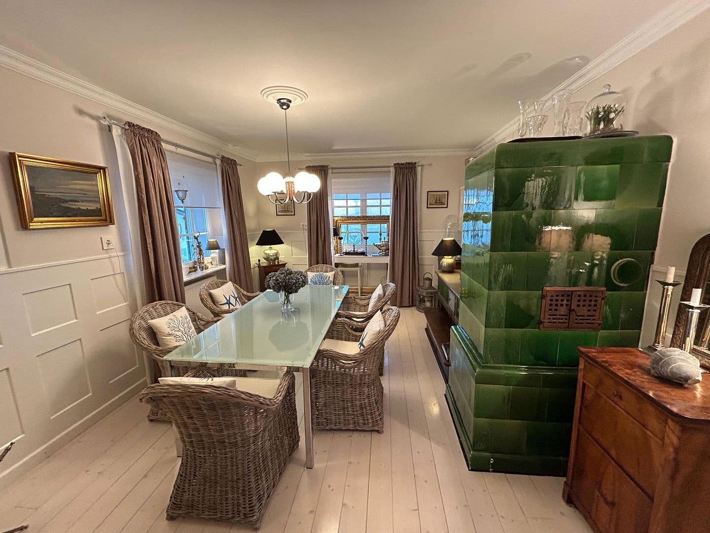 Predaj domu 220 m², pozemek 1.329 m², Stühlingen, Bádensko-Wurttembersko Predaj domu 220 m², pozemek 1.329 m², Stühlingen, Bádensko-Wurttembersko