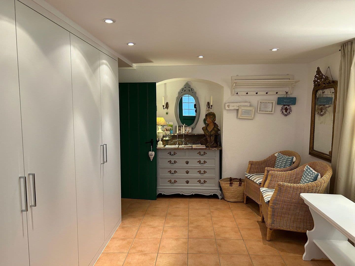 Predaj domu 220 m², pozemek 1.329 m², Stühlingen, Bádensko-Wurttembersko Predaj domu 220 m², pozemek 1.329 m², Stühlingen, Bádensko-Wurttembersko