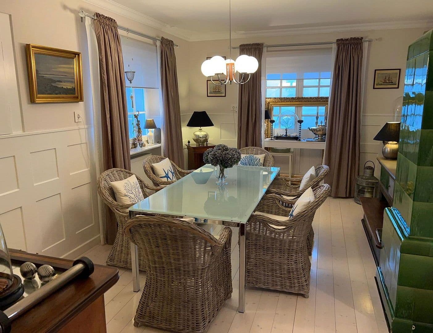 Predaj domu 220 m², pozemek 1.329 m², Stühlingen, Bádensko-Wurttembersko Predaj domu 220 m², pozemek 1.329 m², Stühlingen, Bádensko-Wurttembersko