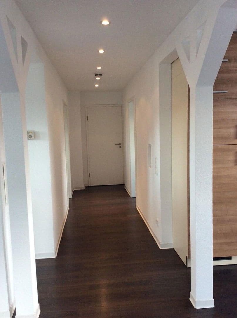 Predaj bytu 2-izbový 62 m², Stuttgart, Bádensko-Wurttembersko Predaj bytu 2-izbový 62 m², Stuttgart, Bádensko-Wurttembersko