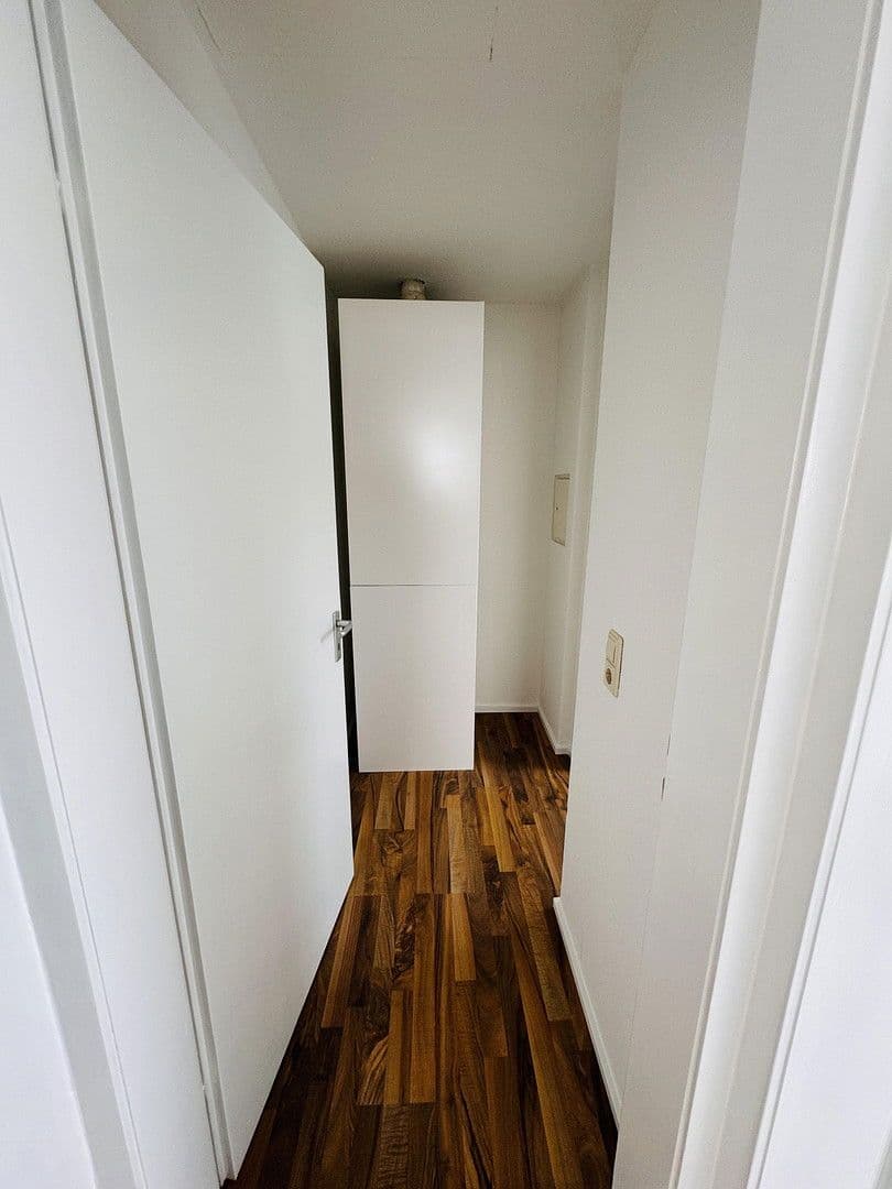 Prenájom bytu 2-izbový 42 m², Plochingen, Bádensko-Wurttembersko Prenájom bytu 2-izbový 42 m², Plochingen, Bádensko-Wurttembersko