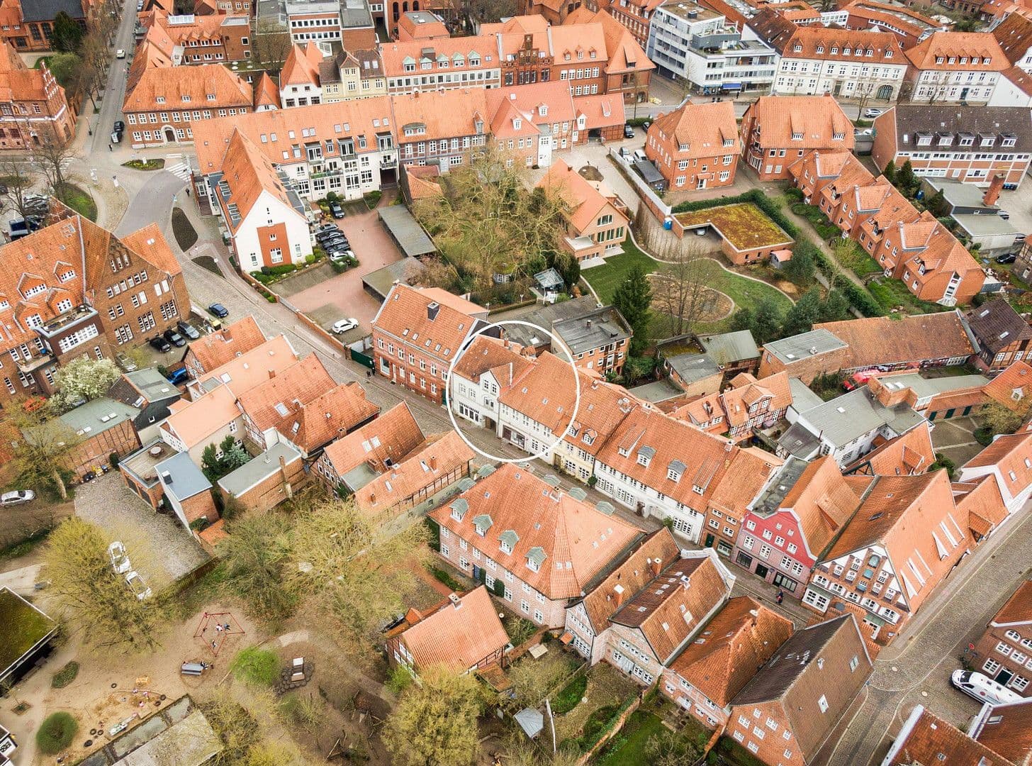 Prenájom bytu 2-izbový 110 m², Auf dem Meere 41, Lüneburg, Dolné Sasko Prenájom bytu 2-izbový 110 m², Auf dem Meere 41, Lüneburg, Dolné Sasko