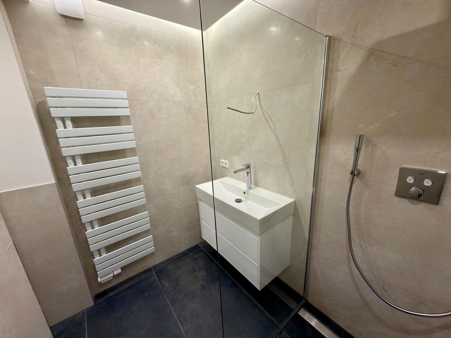 Prenájom bytu 3-izbový 102 m², Rudolfstraße 12, Münster, Severné Porýnie - Westfálsko Prenájom bytu 3-izbový 102 m², Rudolfstraße 12, Münster, Severné Porýnie - Westfálsko