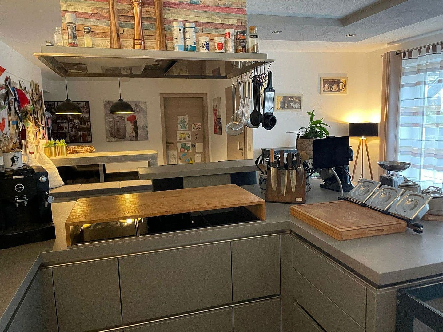 Predaj bytu 3-izbový 168 m², Rattelsdorf, Bavorsko Predaj bytu 3-izbový 168 m², Rattelsdorf, Bavorsko