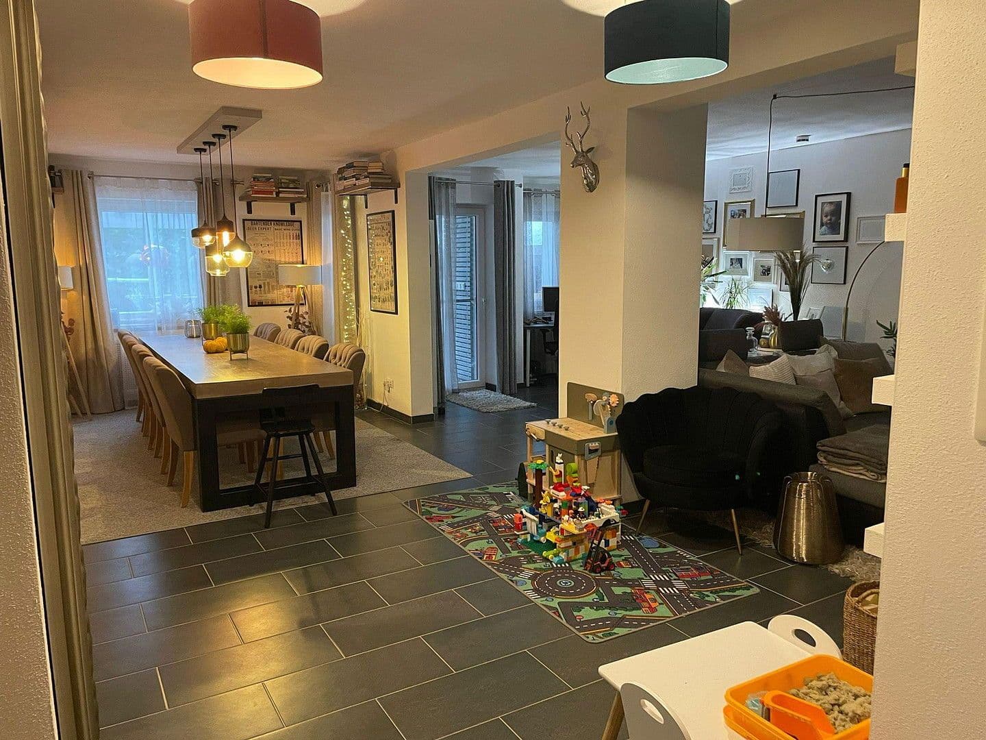 Predaj bytu 3-izbový 168 m², Rattelsdorf, Bavorsko Predaj bytu 3-izbový 168 m², Rattelsdorf, Bavorsko