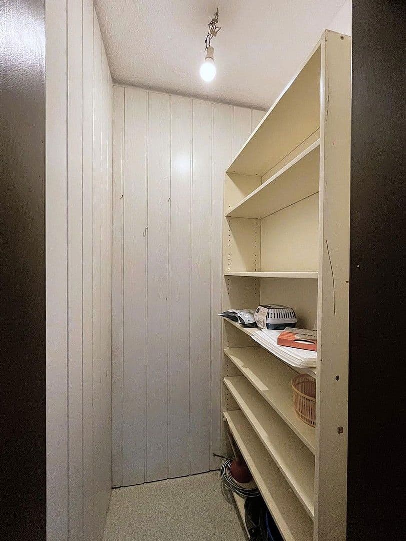 Prenájom bytu 4-izbový 135 m², Dietzenbach, Hesensko Prenájom bytu 4-izbový 135 m², Dietzenbach, Hesensko