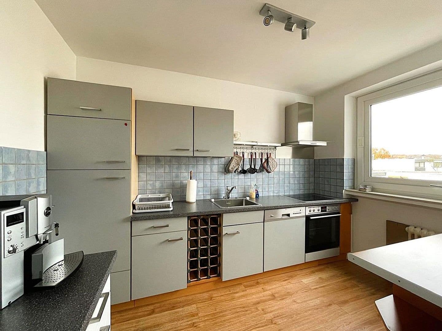 Prenájom bytu 4-izbový 135 m², Dietzenbach, Hesensko Prenájom bytu 4-izbový 135 m², Dietzenbach, Hesensko