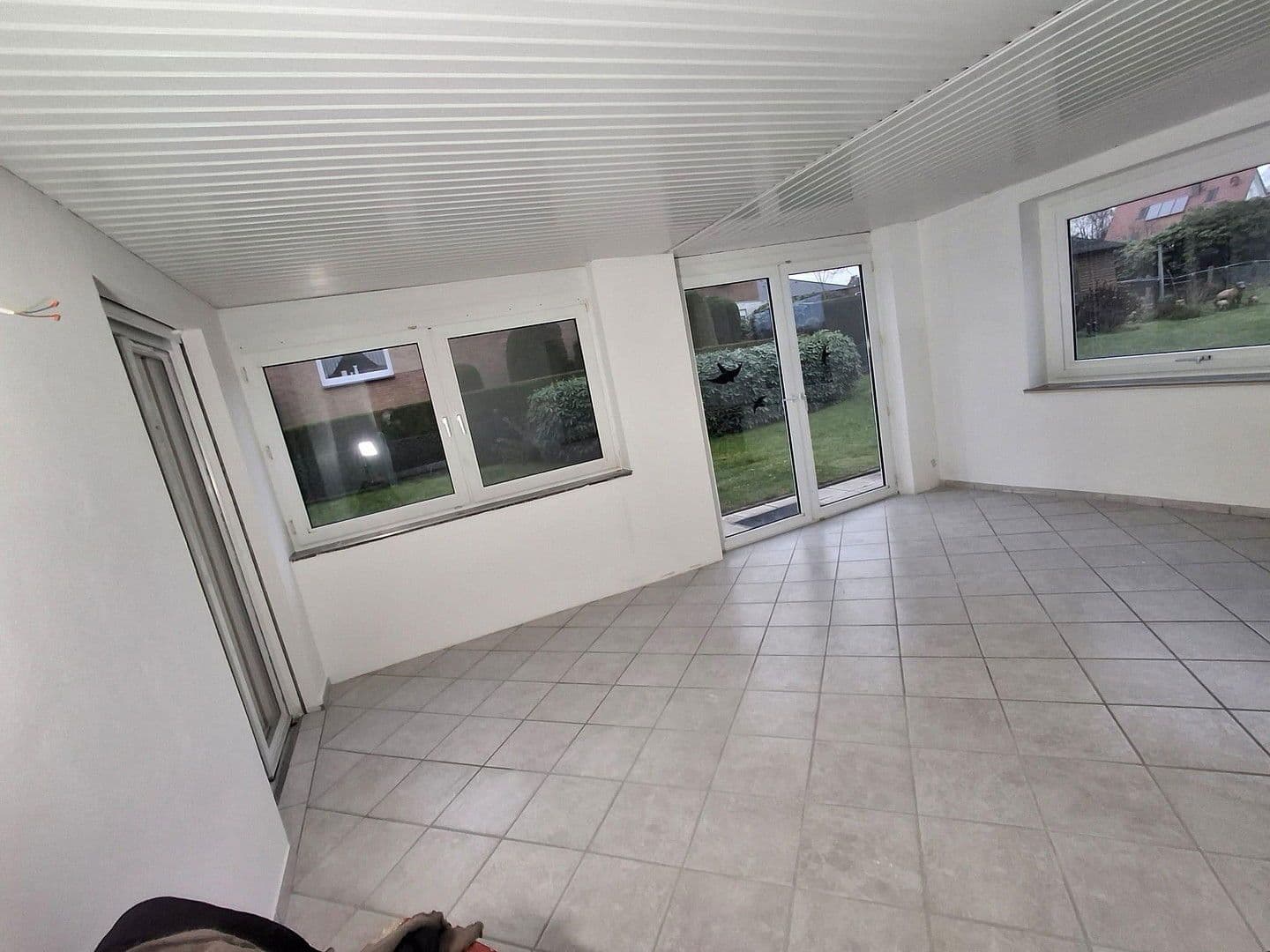 Prenájom bytu 3-izbový 107 m², Melle, Dolné Sasko Prenájom bytu 3-izbový 107 m², Melle, Dolné Sasko