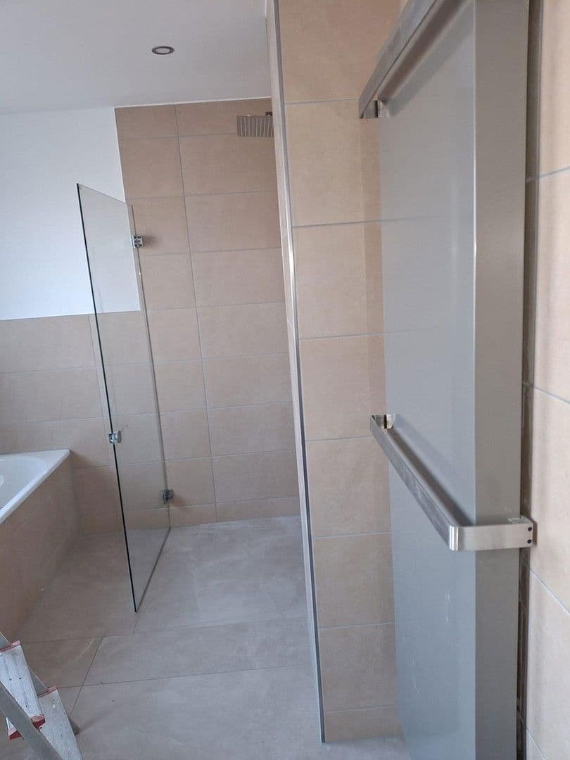 Prenájom bytu 3-izbový 107 m², Melle, Dolné Sasko Prenájom bytu 3-izbový 107 m², Melle, Dolné Sasko