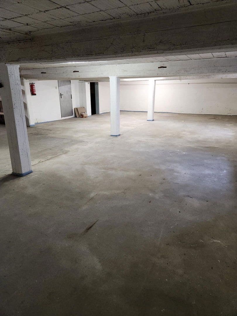 Prenájom nebytového priestoru 330 m², Osnabrück, Dolné Sasko Prenájom nebytového priestoru 330 m², Osnabrück, Dolné Sasko