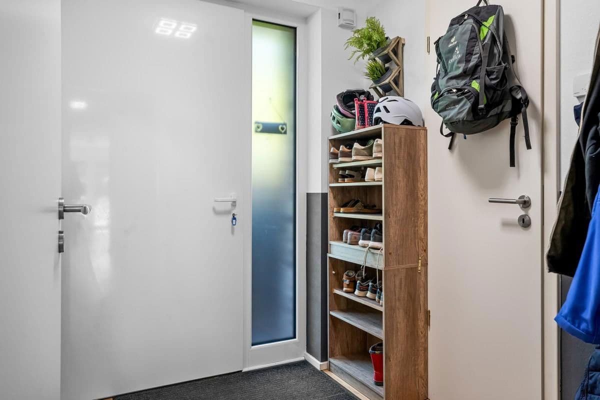 Predaj domu 175 m², pozemek 200 m², Goldammerweg 122b, Aachen, Severné Porýnie - Westfálsko Predaj domu 175 m², pozemek 200 m², Goldammerweg 122b, Aachen, Severné Porýnie - Westfálsko