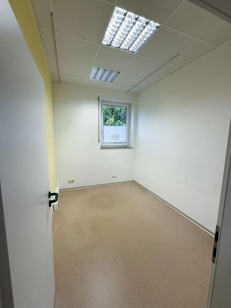 Predaj kancelárie 192 m², Bad Brückenau, Bavorsko Predaj kancelárie 192 m², Bad Brückenau, Bavorsko