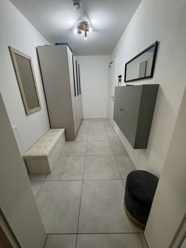 Prenájom bytu 4-izbový 124 m², Dorfstraße 13a, Germering, Bavorsko Prenájom bytu 4-izbový 124 m², Dorfstraße 13a, Germering, Bavorsko