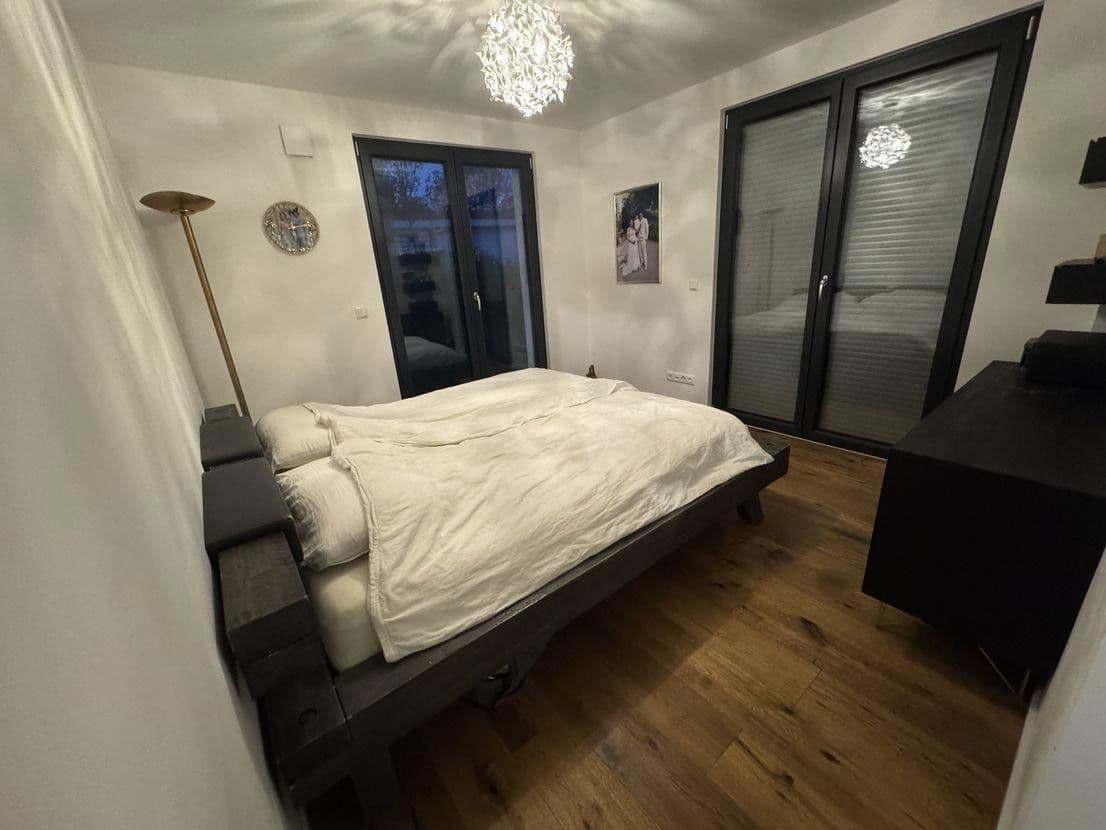 Prenájom bytu 4-izbový 124 m², Dorfstraße 13a, Germering, Bavorsko Prenájom bytu 4-izbový 124 m², Dorfstraße 13a, Germering, Bavorsko